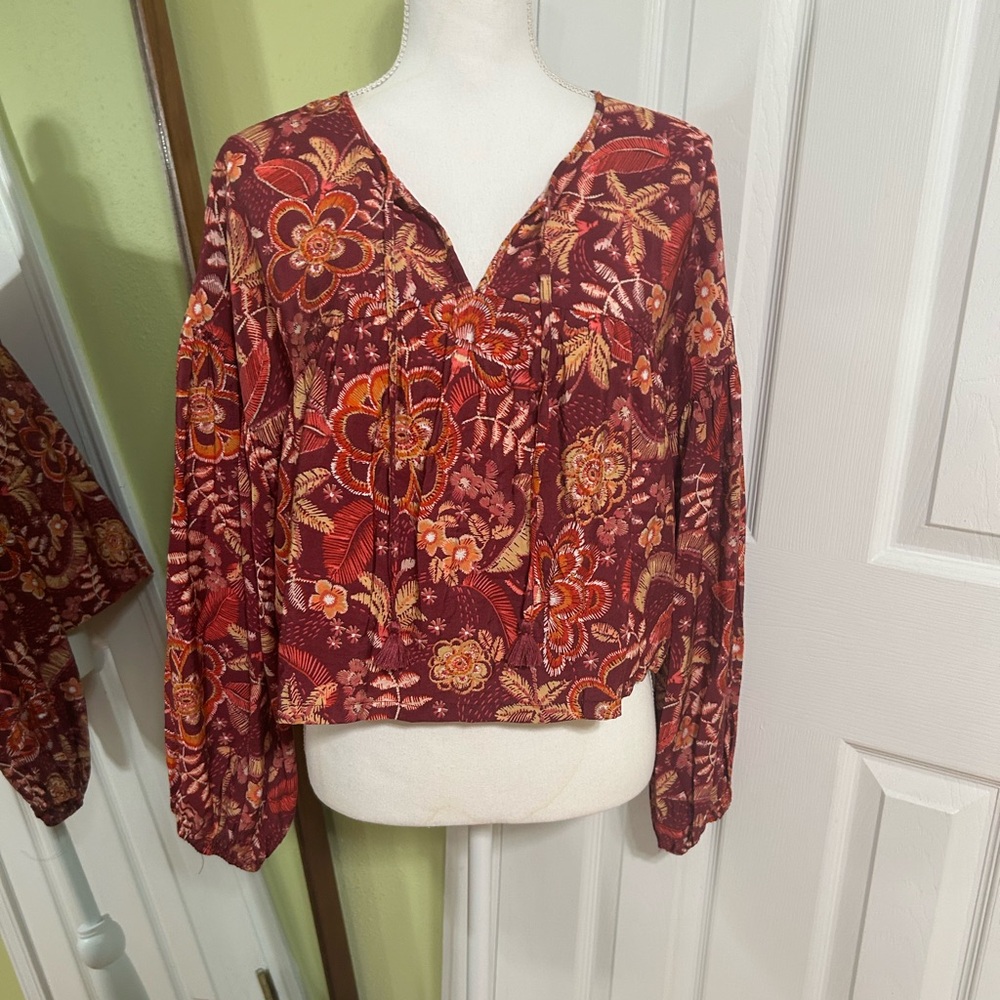 NWT Day + Moon Floral Blouse